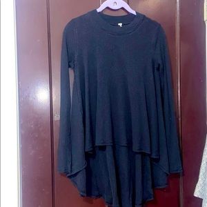 Lulu Lemon high-low sweater